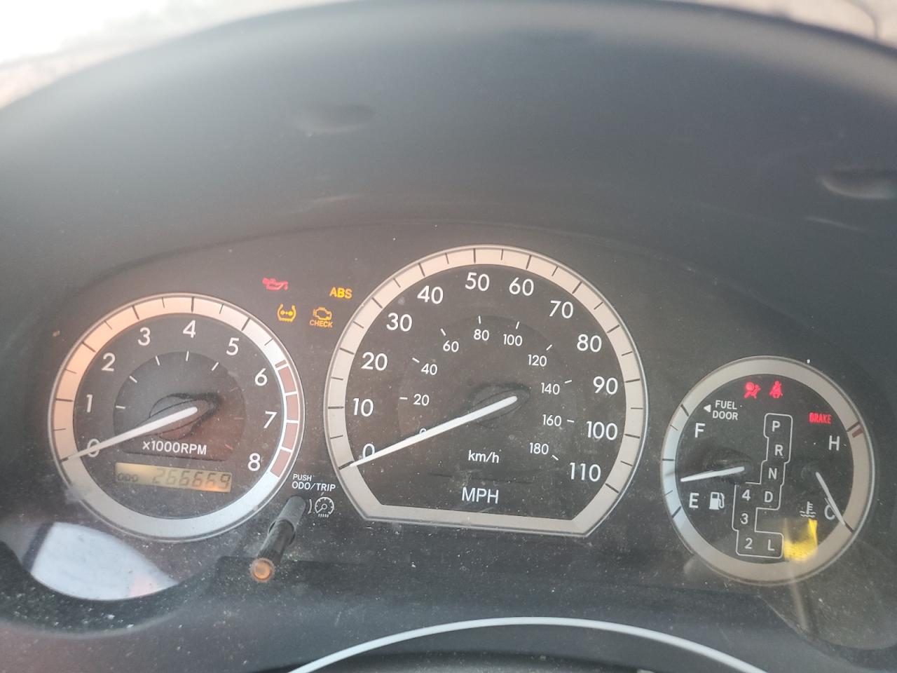 2004 Toyota Sienna Ce VIN: 5TDZA23C04S215354 Lot: 81716785