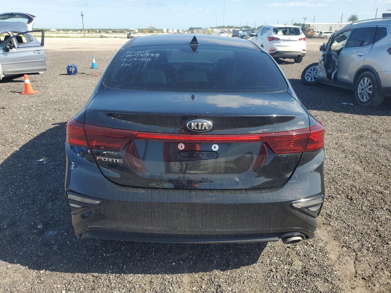 2019 Kia Forte Fe VIN: 3KPF24AD8KE096094 Lot: 70386205