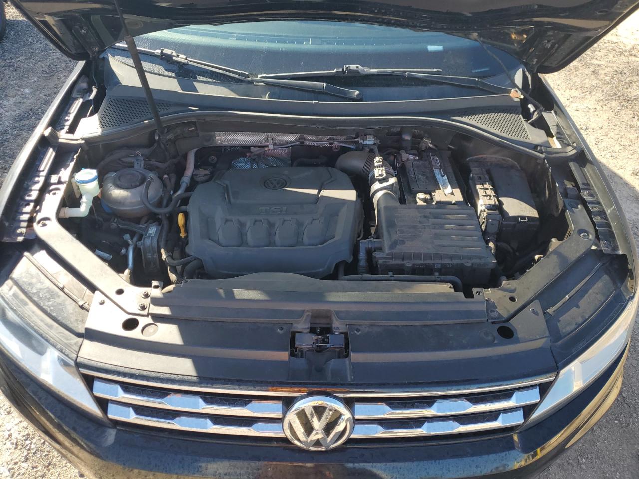 2018 Volkswagen Tiguan S VIN: 3VV1B7AXXJM050052 Lot: 80586585