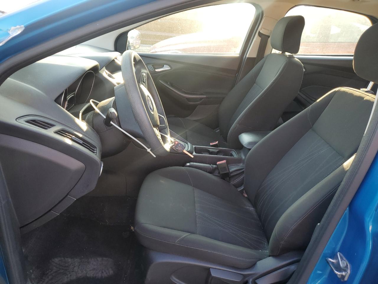 2015 Ford Focus Se VIN: 1FADP3K21FL200265 Lot: 80824005