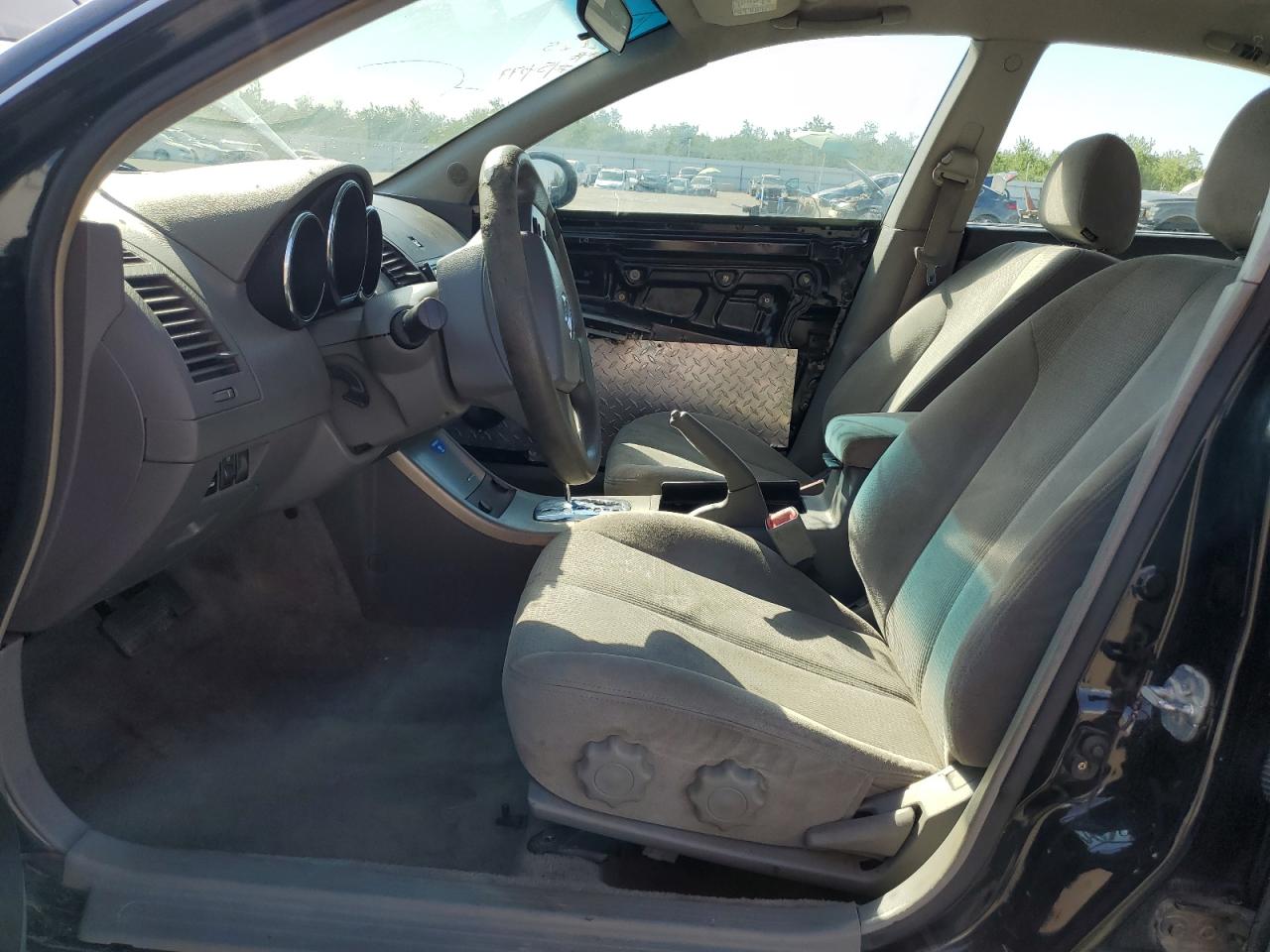 2005 Nissan Altima S VIN: 1N4AL11DX5C141205 Lot: 81806095