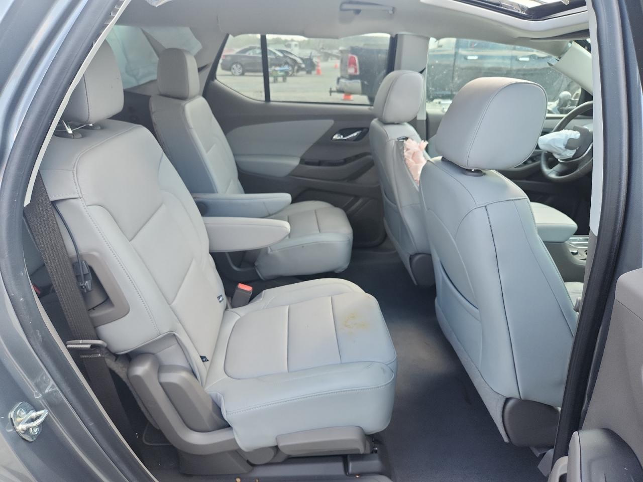 2020 Chevrolet Traverse Premier VIN: 1GNERKKW2LJ123023 Lot: 81570405