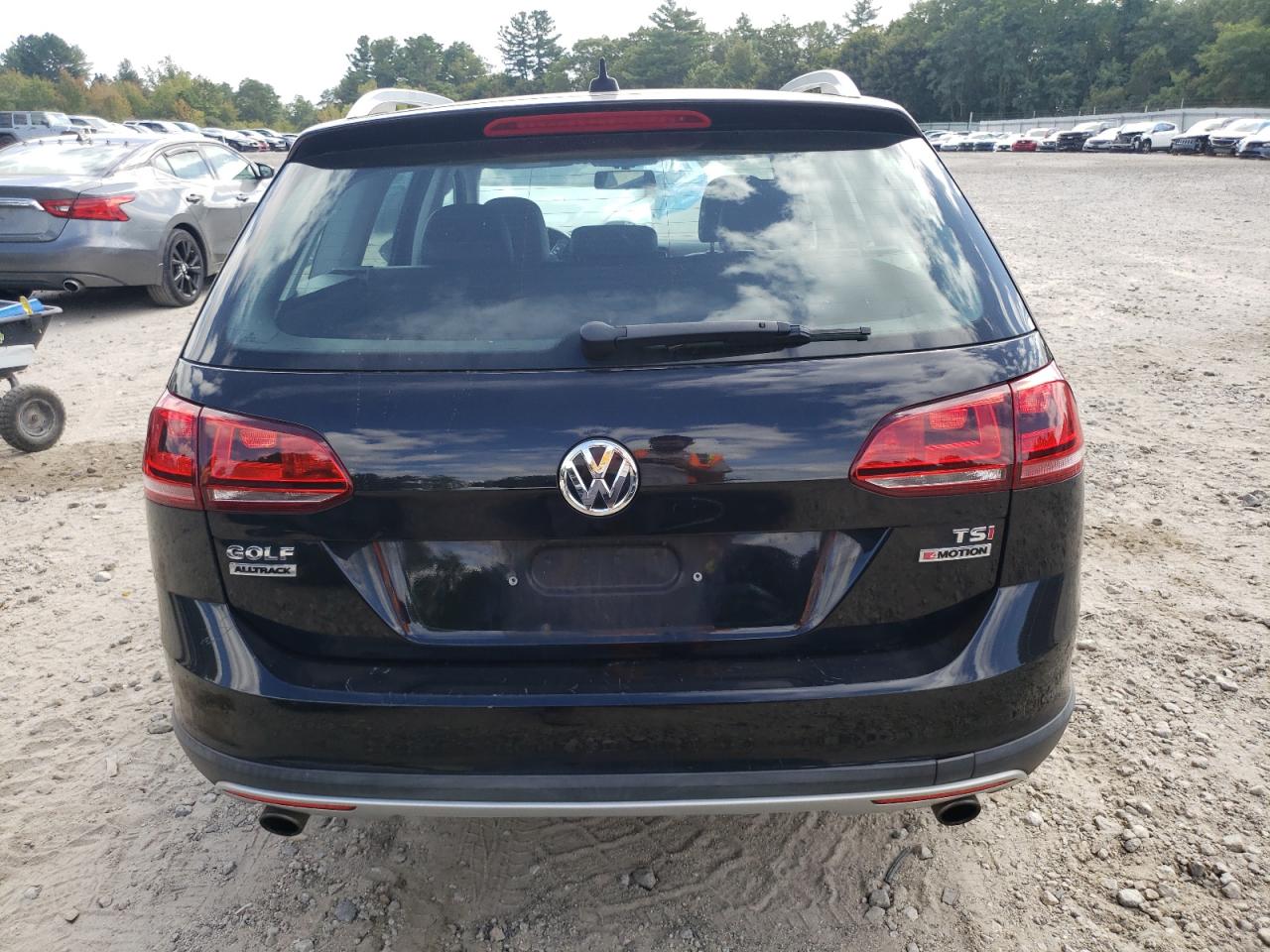 2017 Volkswagen Golf Alltrack S VIN: 3VWH17AU2HM527151 Lot: 80610415