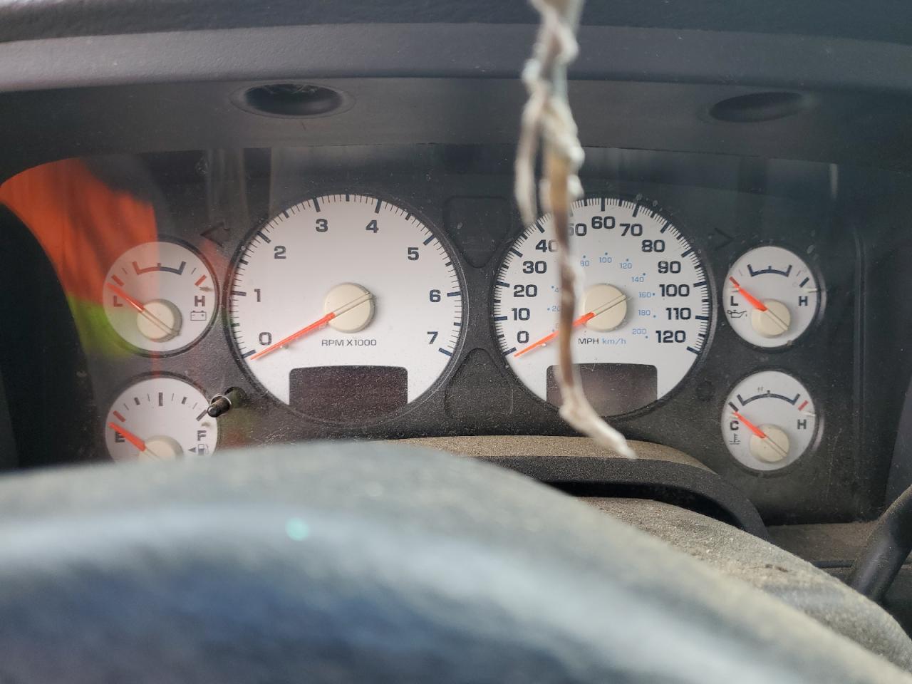 2002 Dodge Ram 1500 VIN: 1D7HU18Z62J253035 Lot: 81541385