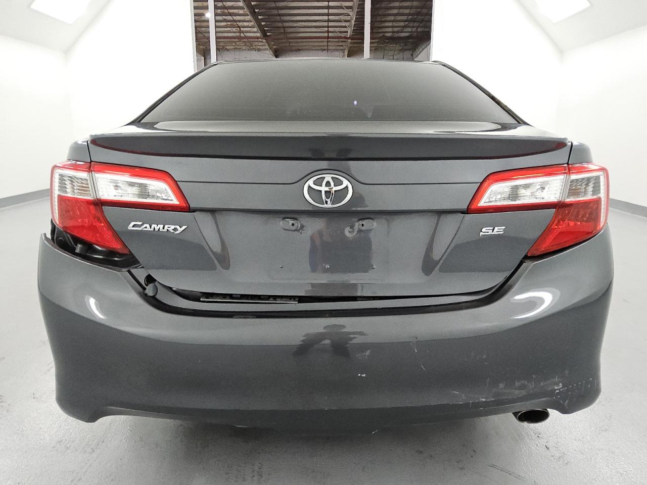 2013 Toyota Camry L VIN: 4T1BF1FK8DU704673 Lot: 70962545