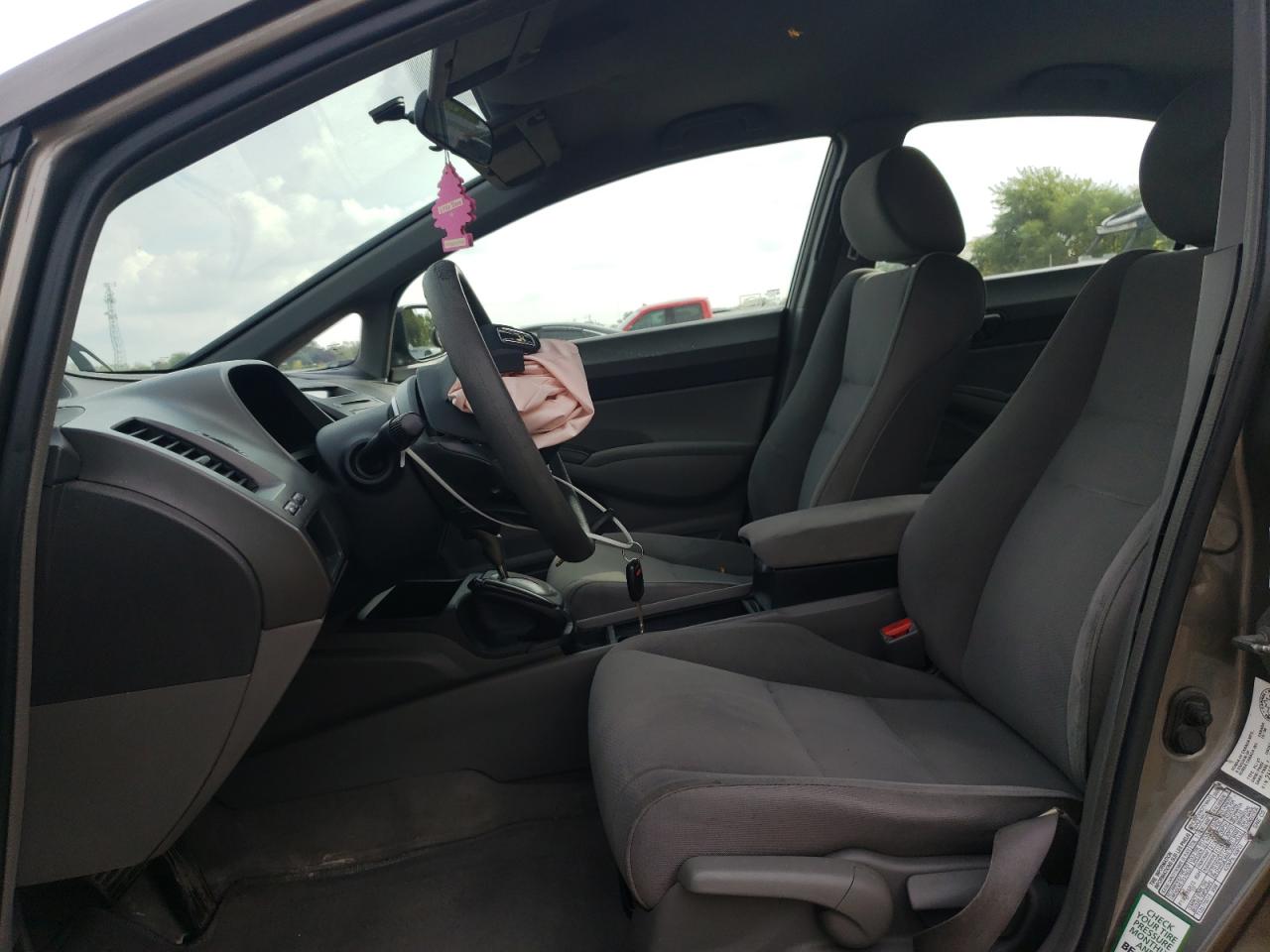 2007 Honda Civic Dx VIN: 2HGFA16367H007329 Lot: 82124465