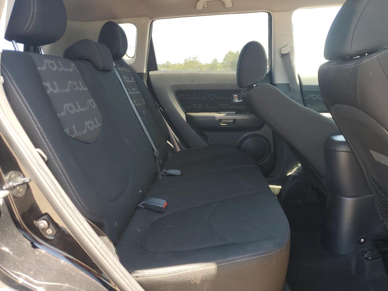2013 Kia Soul + VIN: KNDJT2A62D7517436 Lot: 80165875