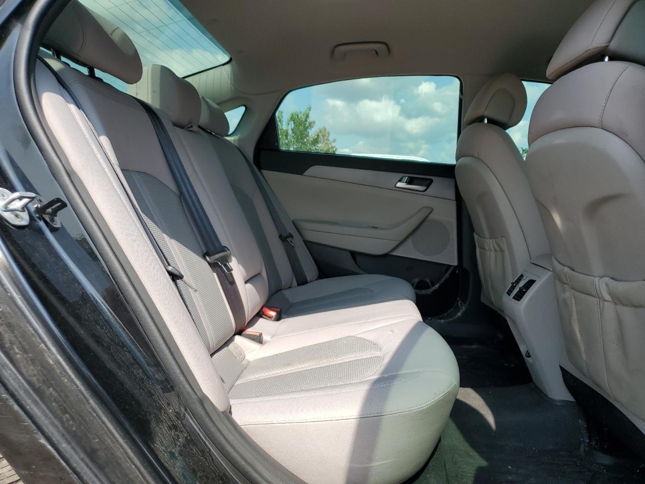 2015 Hyundai Sonata Se VIN: 5NPE24AF9FH229167 Lot: 70395575