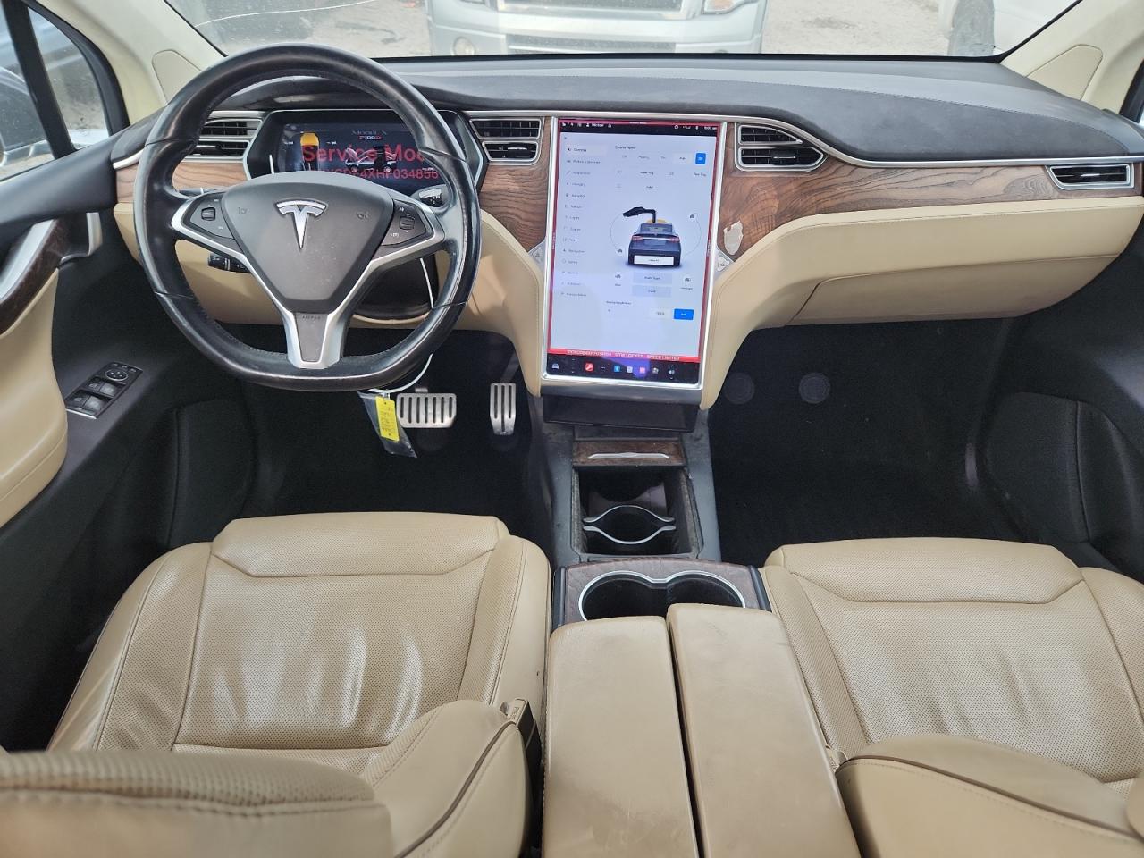 2017 Tesla Model X VIN: 5YJXCDE4XHF034856 Lot: 81255455