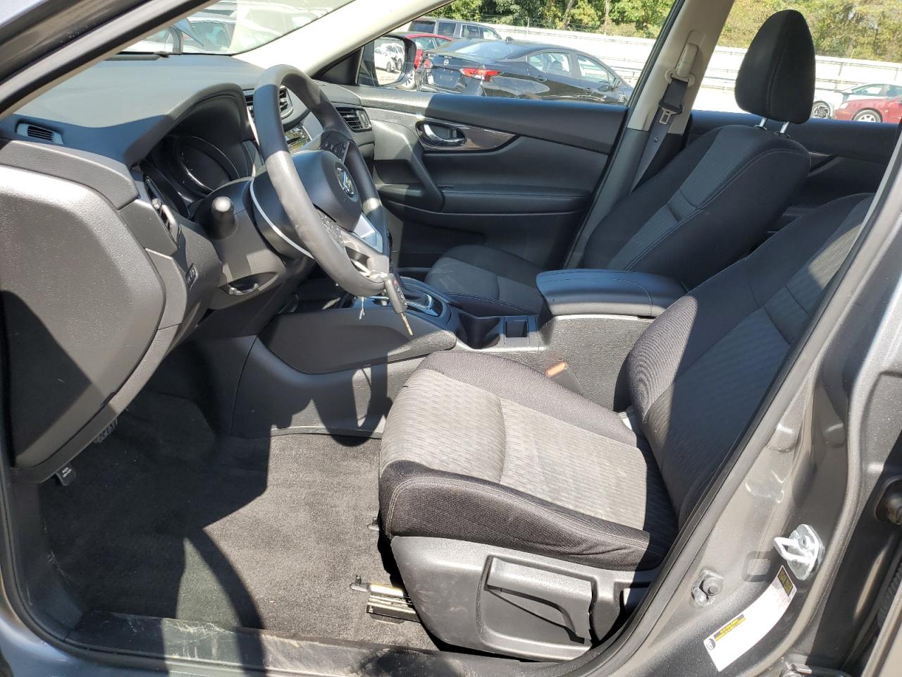 2017 Nissan Rogue S VIN: JN8AT2MV2HW004335 Lot: 71794415