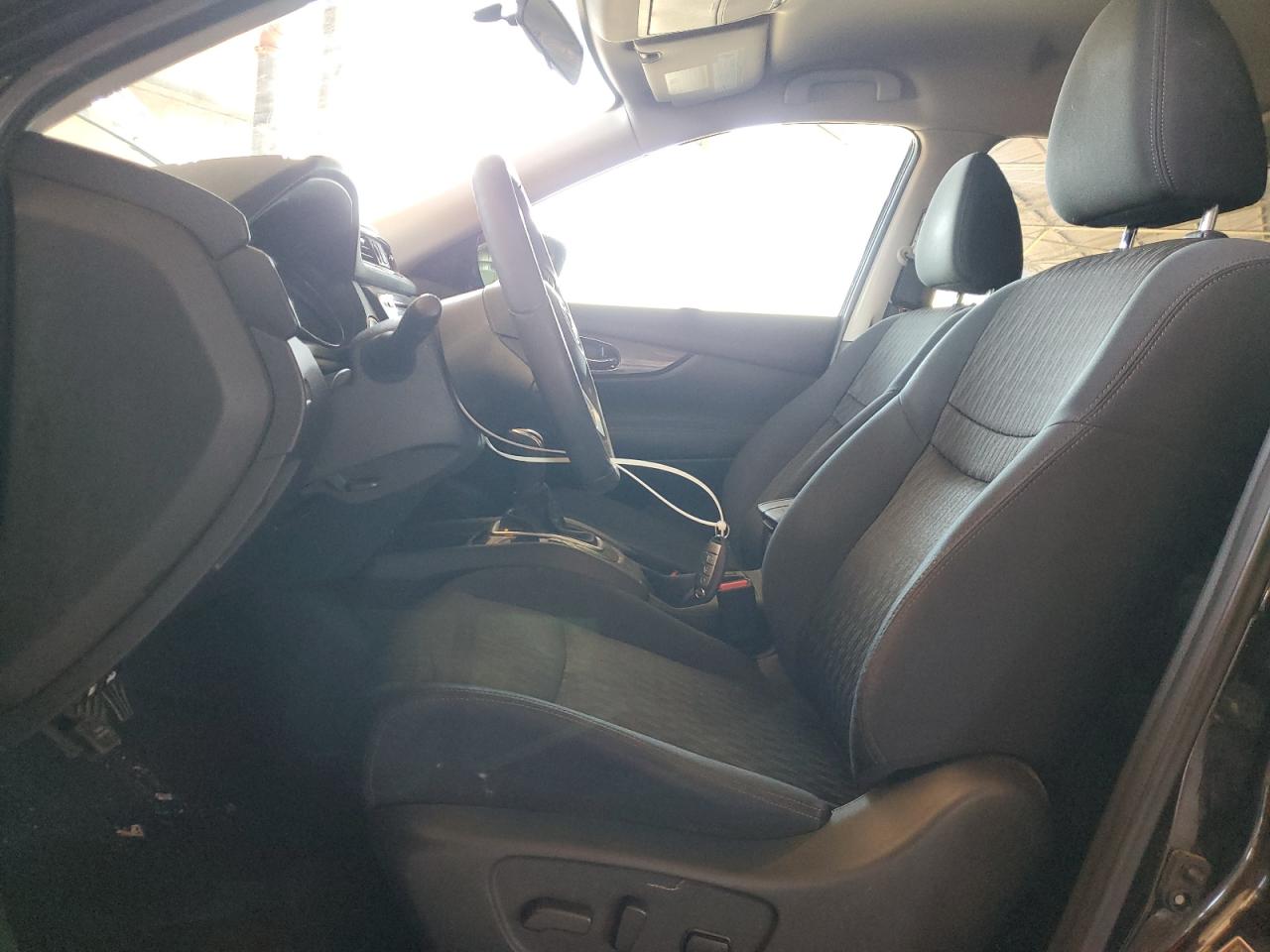 2017 Nissan Rogue S VIN: 5N1AT2MT6HC894426 Lot: 81808125