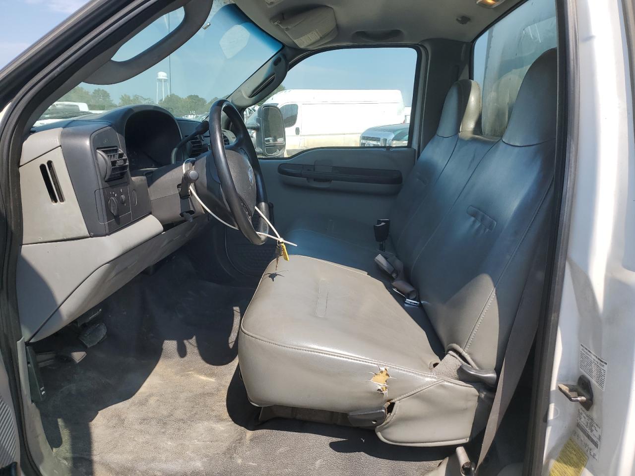 2007 Ford F550 Super Duty VIN: 1FDAF56P07EA45646 Lot: 81528465