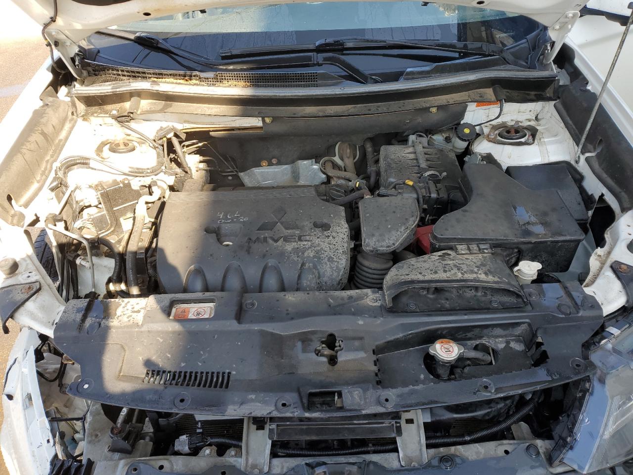 2018 Mitsubishi Outlander Es VIN: JA4AZ2A32JZ619074 Lot: 80610365