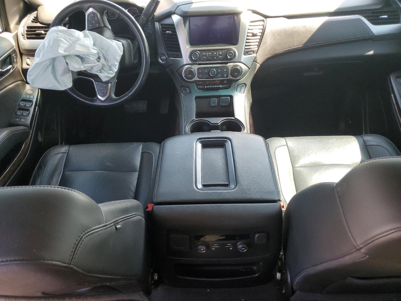 2019 Chevrolet Tahoe K1500 Lt VIN: 1GNSKBKC2KR328712 Lot: 71862865