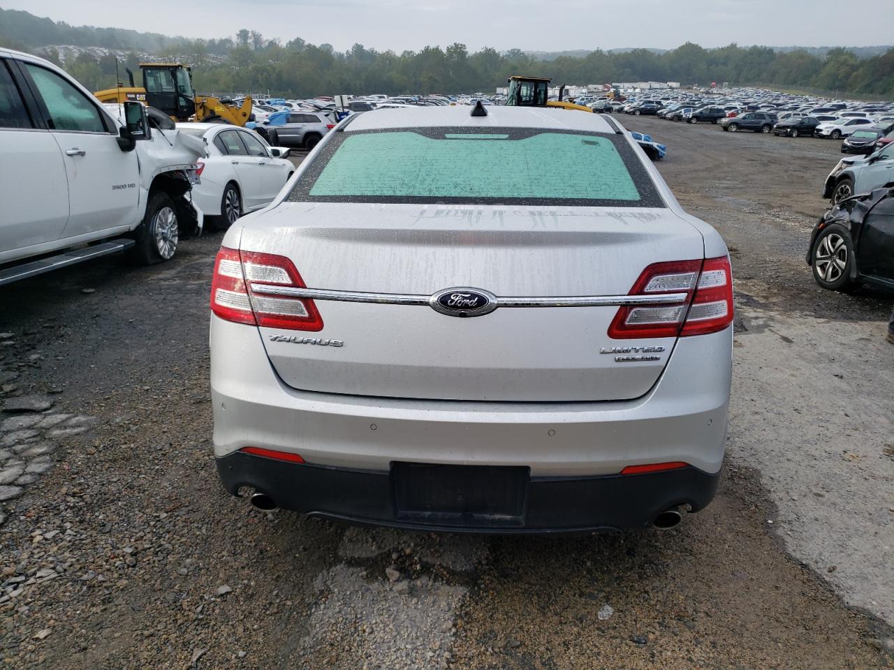 2017 Ford Taurus Limited VIN: 1FAHP2F88HG102288 Lot: 82053015