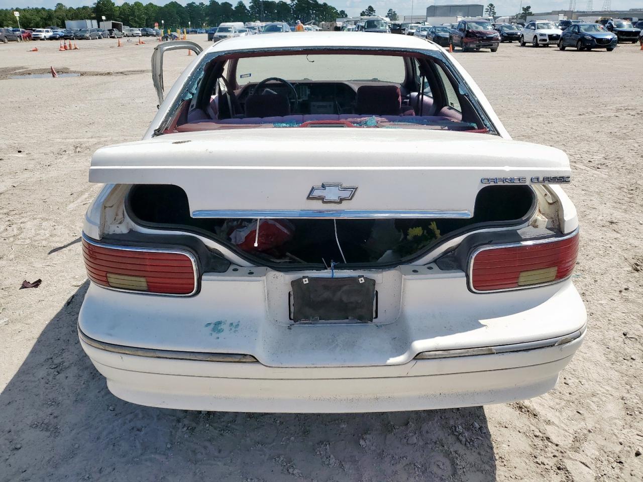 1993 Chevrolet Caprice Classic VIN: 1G1BL53E9PR137649 Lot: 84284925