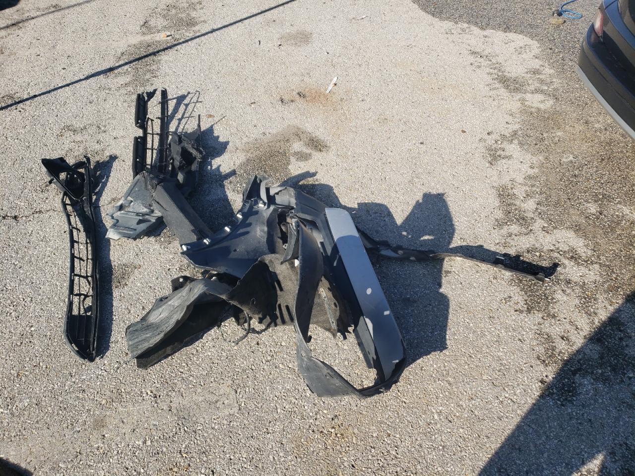 2017 Toyota Rav4 Xle VIN: JTMRFREV7HD204930 Lot: 82039435