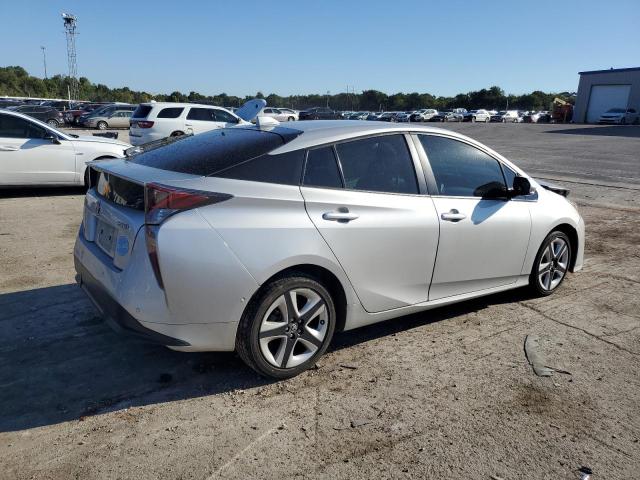  TOYOTA PRIUS 2017 Серебристый
