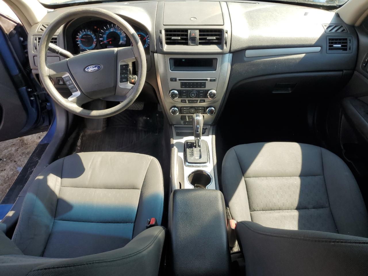 2010 Ford Fusion Se VIN: 3FAHP0HA5AR328727 Lot: 70808115