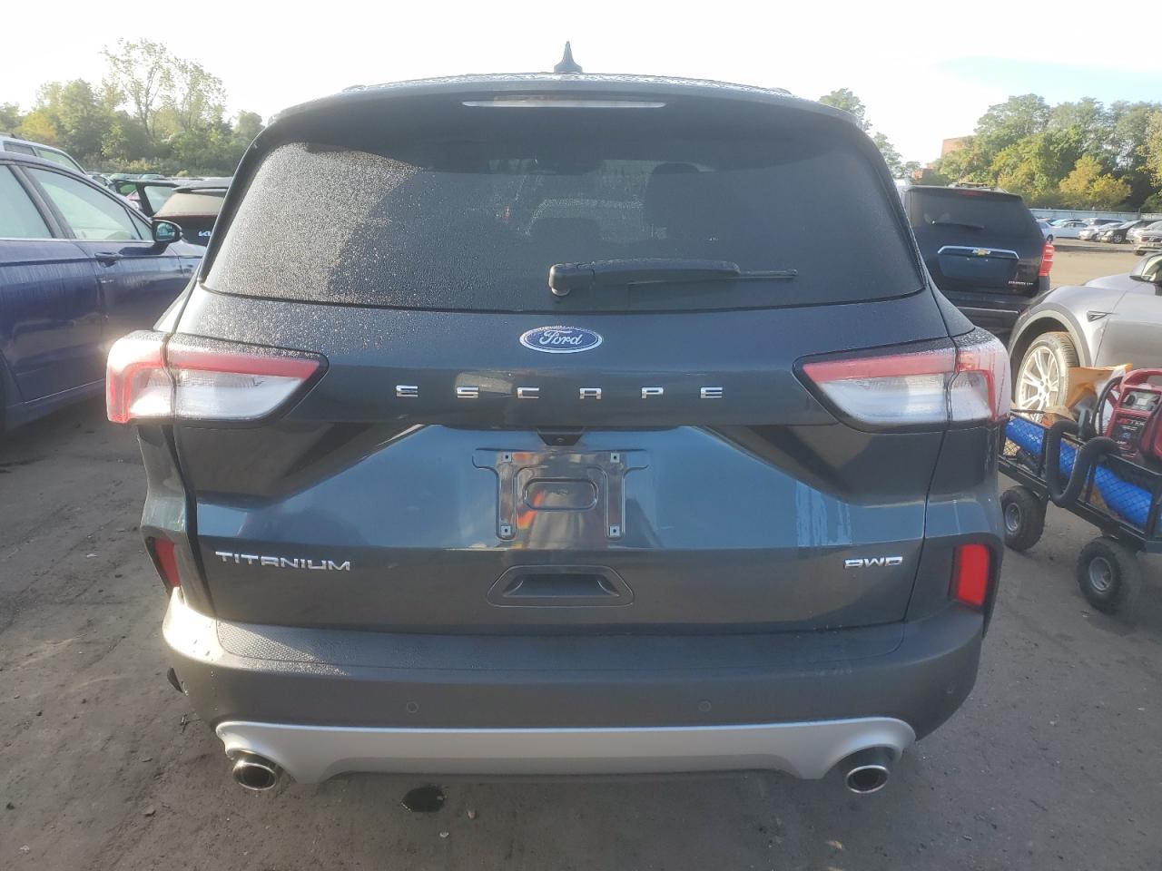 2022 Ford Escape Titanium VIN: 1FMCU9J95NUA93905 Lot: 83858215