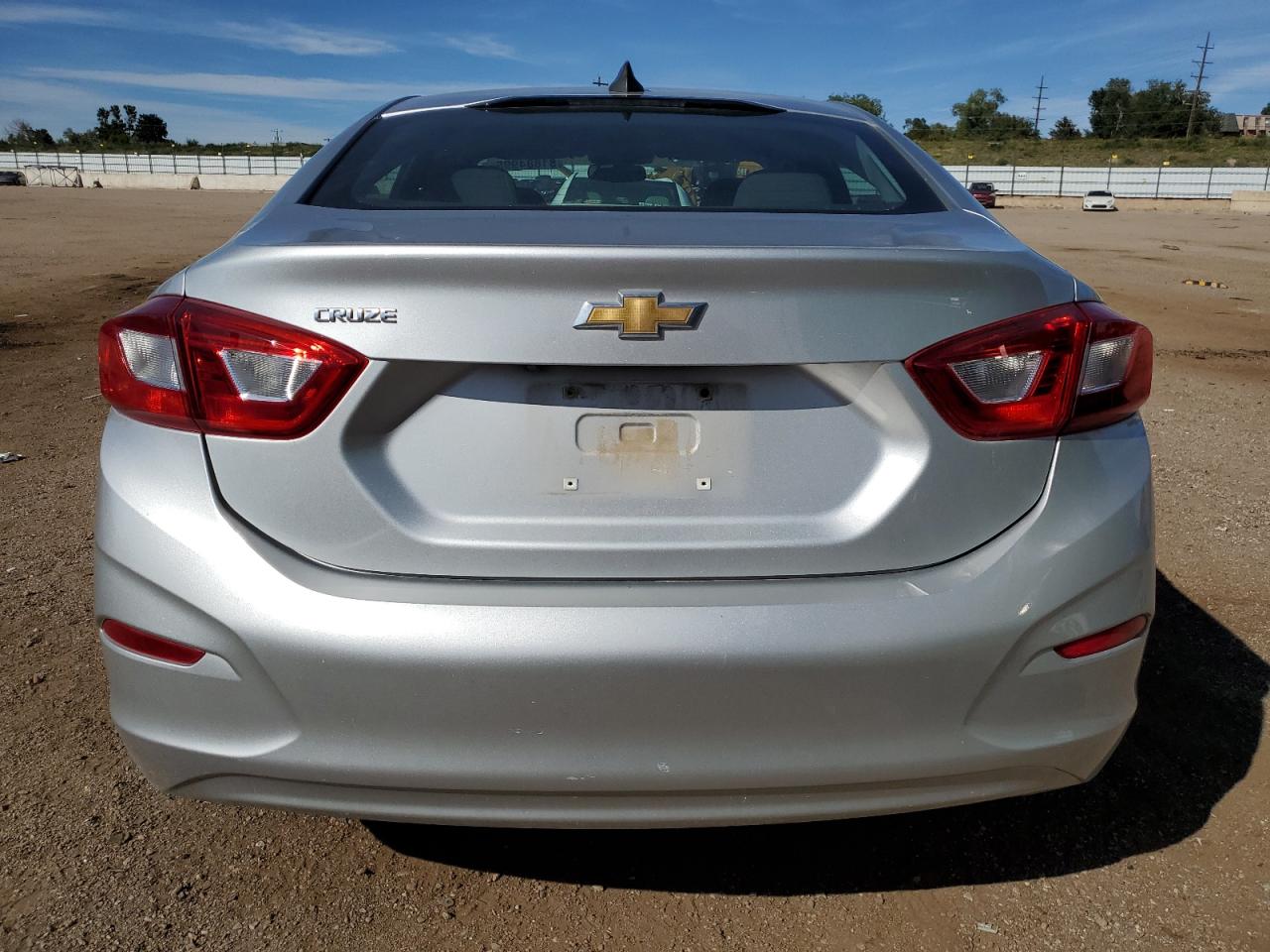 2018 Chevrolet Cruze Ls VIN: 1G1BB5SM6J7139938 Lot: 81884995