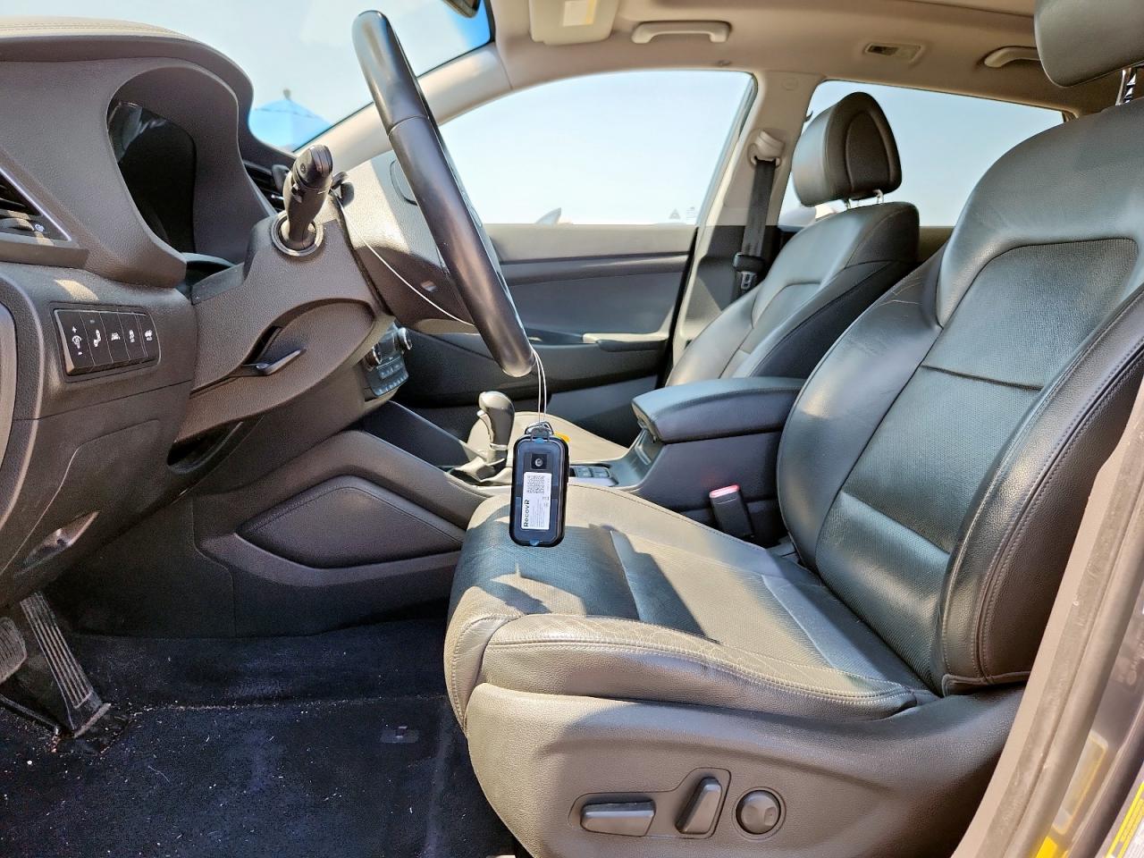 2016 Hyundai Tucson Limited VIN: KM8J33A28GU056716 Lot: 80441235