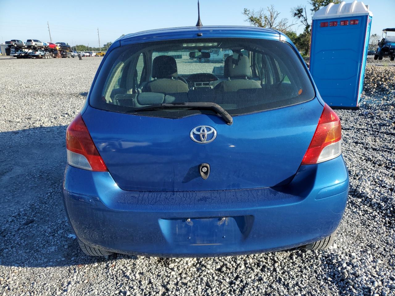 2010 Toyota Yaris VIN: JTDKT4K33A5317435 Lot: 81404665