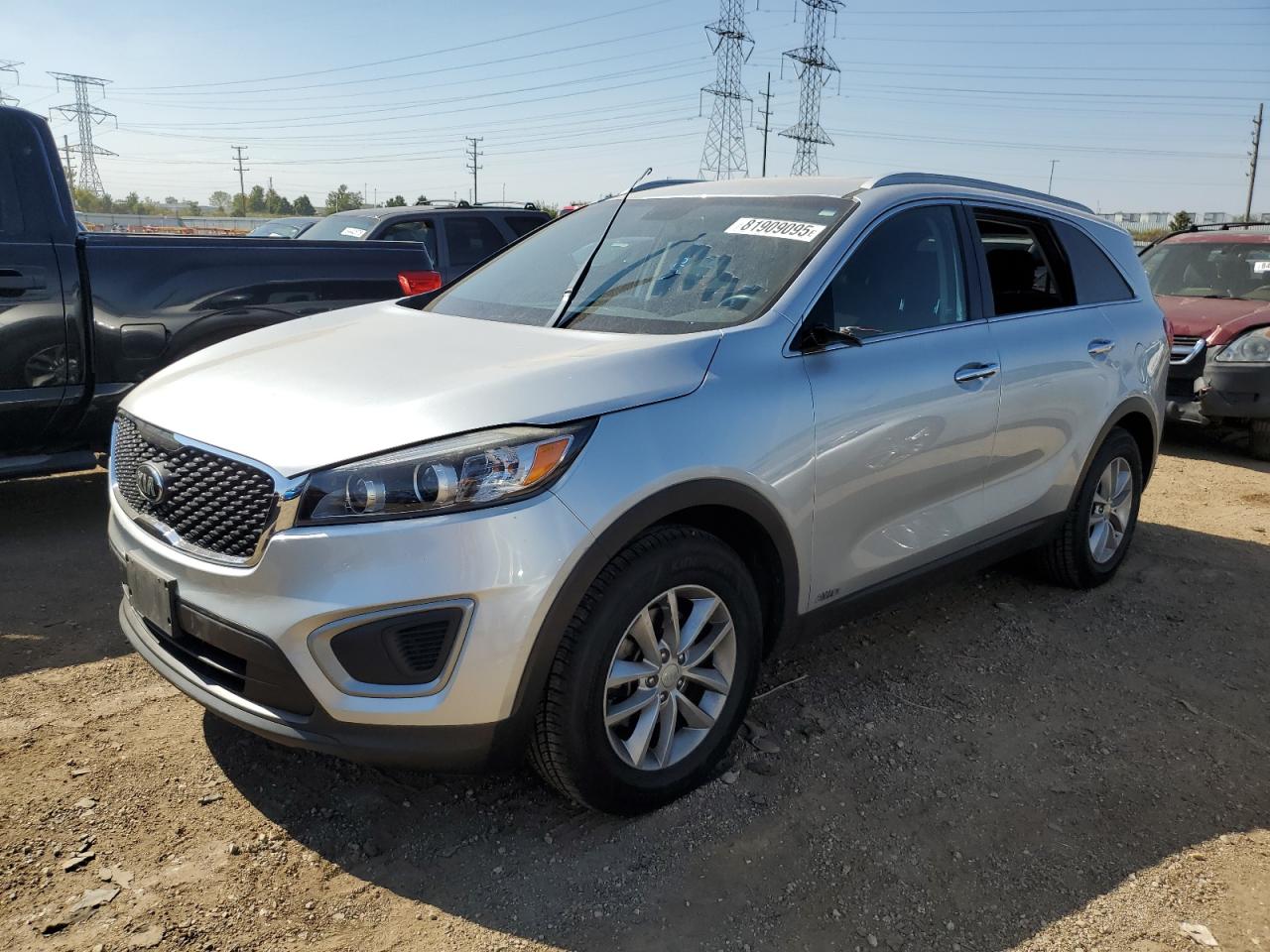 2017 Kia Sorento Lx VIN: 5XYPGDA3XHG298671 Lot: 81909095