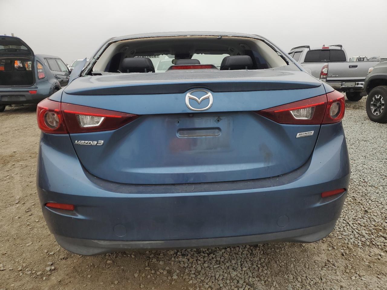 2018 Mazda 3 Touring VIN: 3MZBN1V37JM189096 Lot: 83971415