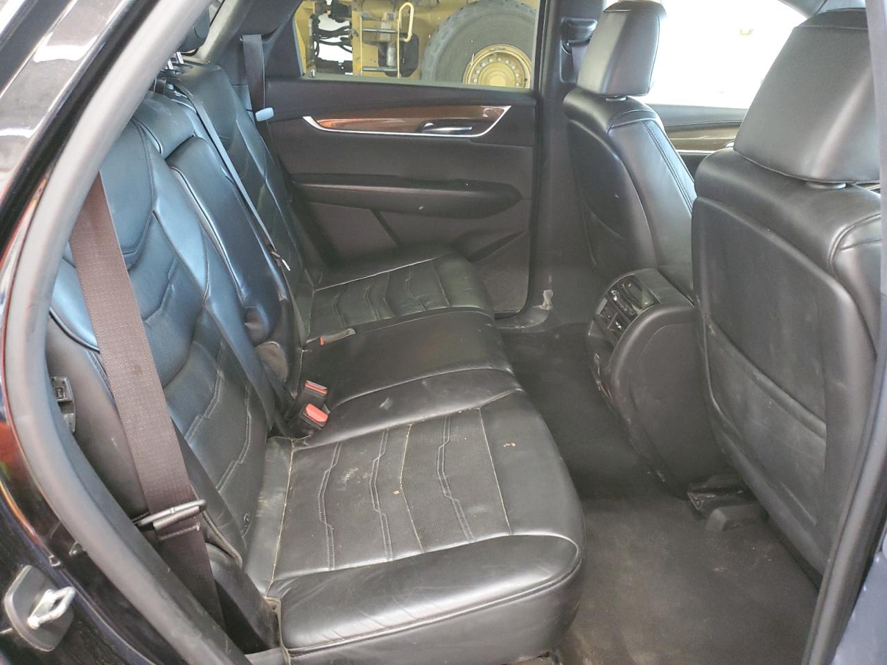 2017 Cadillac Xt5 Platinum VIN: 1GYKNFRSXHZ235640 Lot: 80913815