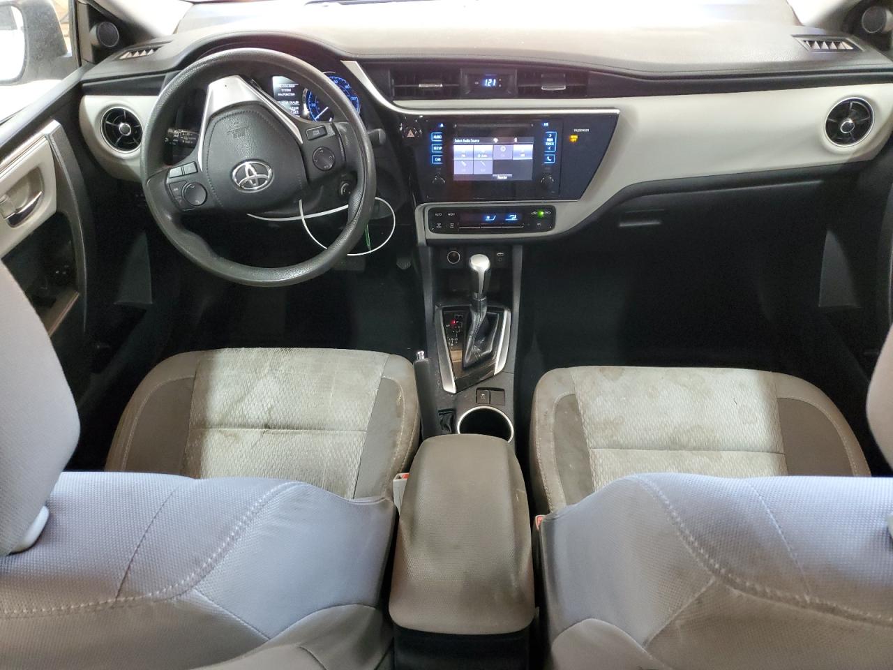 2017 Toyota Corolla L VIN: 2T1BURHE7HC951170 Lot: 80698495