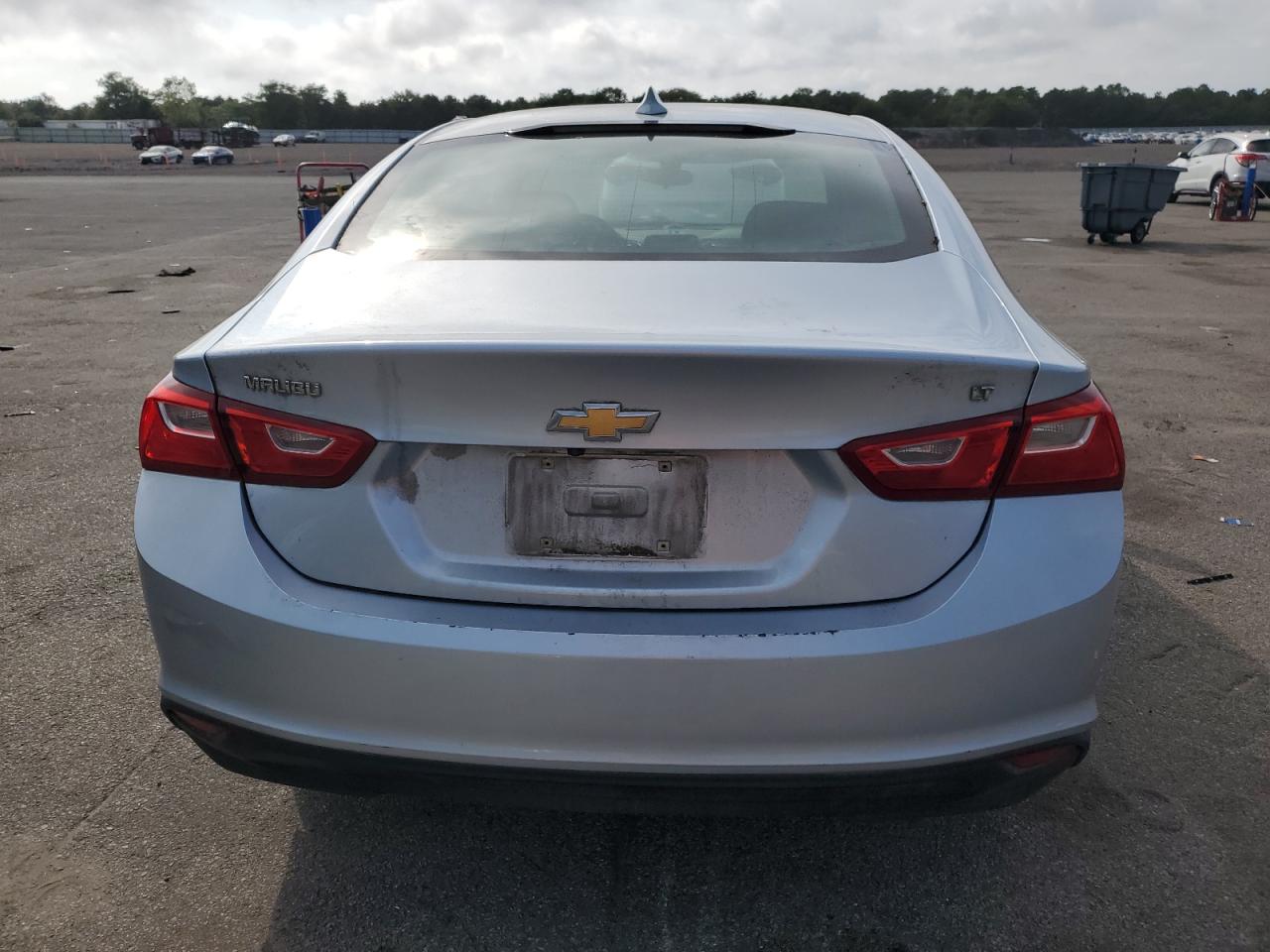 2017 Chevrolet Malibu Lt VIN: 1G1ZE5ST6HF188330 Lot: 81072175