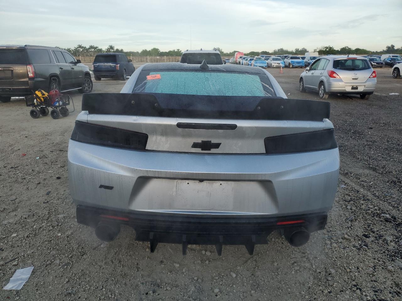 2018 Chevrolet Camaro Lt VIN: 1G1FB1RS7J0142676 Lot: 81326965