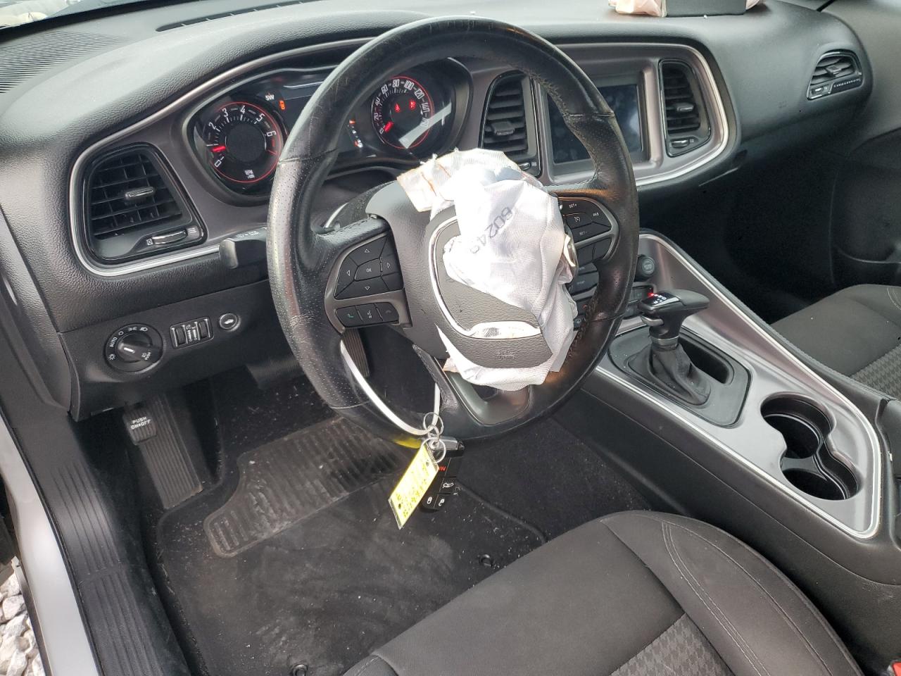 2019 Dodge Challenger Sxt VIN: 2C3CDZGGXKH683577 Lot: 72094045