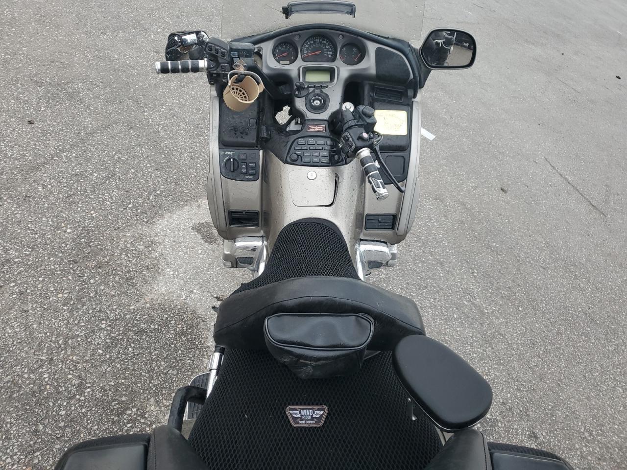 2004 Honda Gl1800 VIN: 1HFSC47044A307674 Lot: 80557195