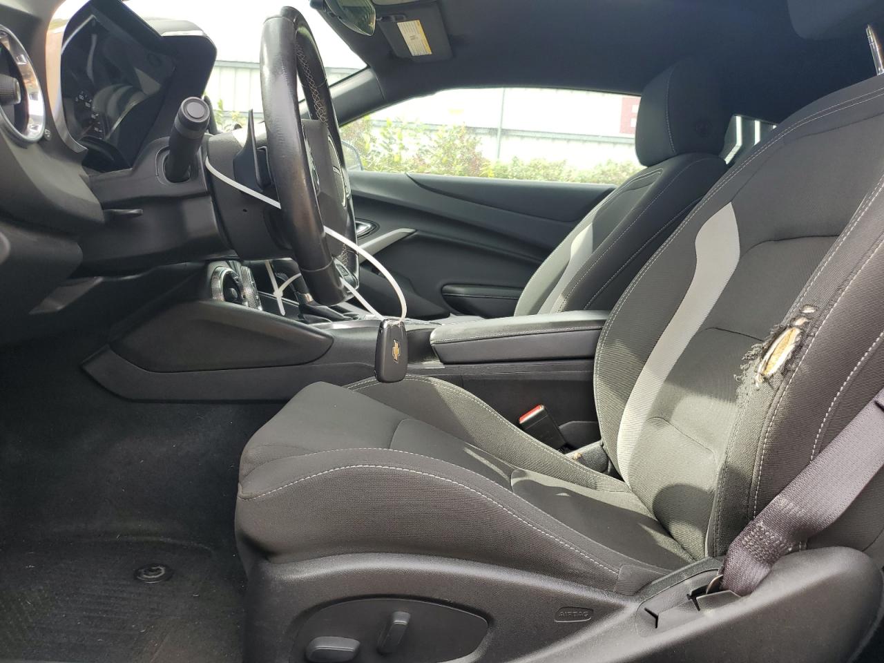 2017 Chevrolet Camaro Lt VIN: 1G1FB1RS4H0144458 Lot: 83853025