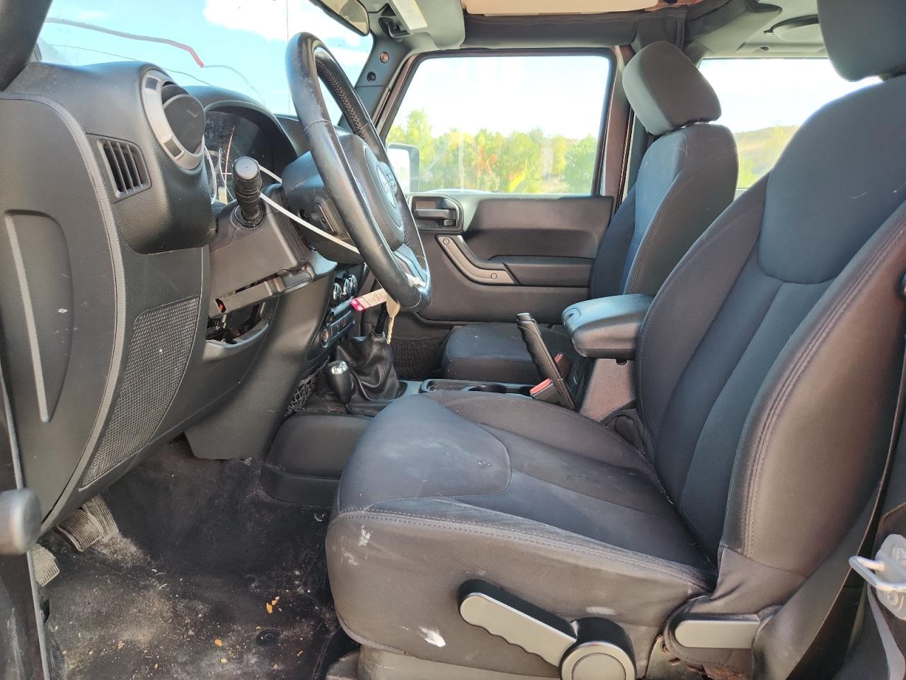 2014 Jeep Wrangler Sport VIN: 1C4AJWAG3EL183304 Lot: 82155495