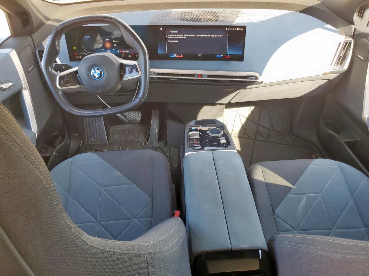 2022 BMW Ix xDrive50 VIN: WB523CF05NCJ77136 Lot: 84242165