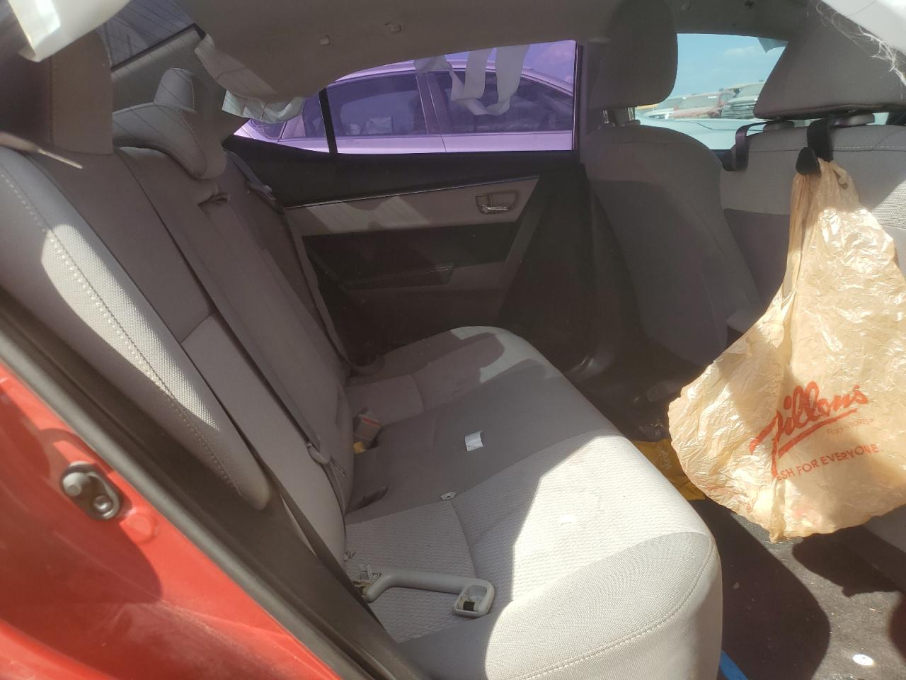 2015 Toyota Corolla L VIN: 5YFBURHE9FP208863 Lot: 83962215