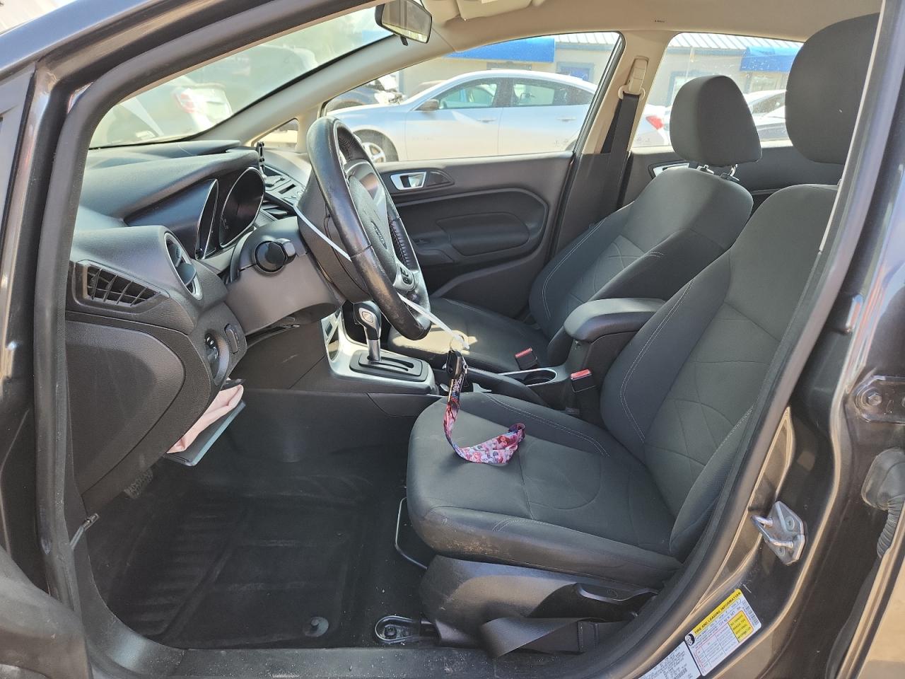 2015 Ford Fiesta Se VIN: 3FADP4BJ7FM175951 Lot: 83786095