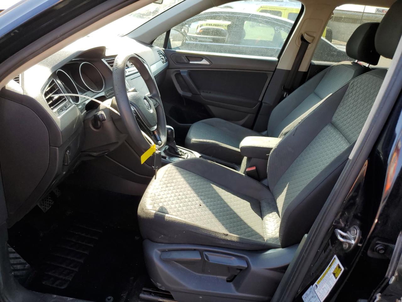 2019 Volkswagen Tiguan S VIN: 3VV1B7AX4KM120372 Lot: 70680845