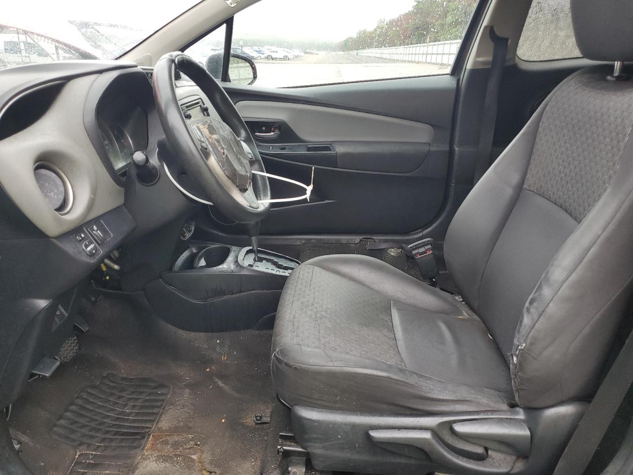 2017 Toyota Yaris L VIN: VNKJTUD35HA071750 Lot: 81049695