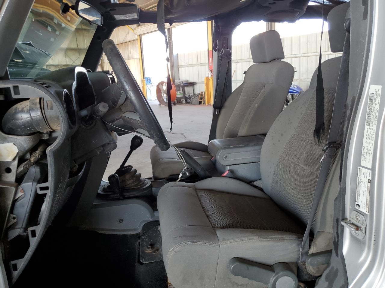 2008 Jeep Wrangler Unlimited Sahara VIN: 1J4GA59128L640526 Lot: 80779005