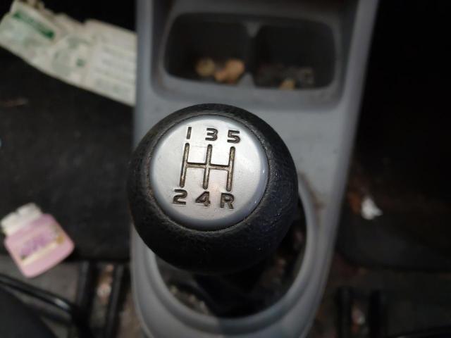 2010 NISSAN PIXO 