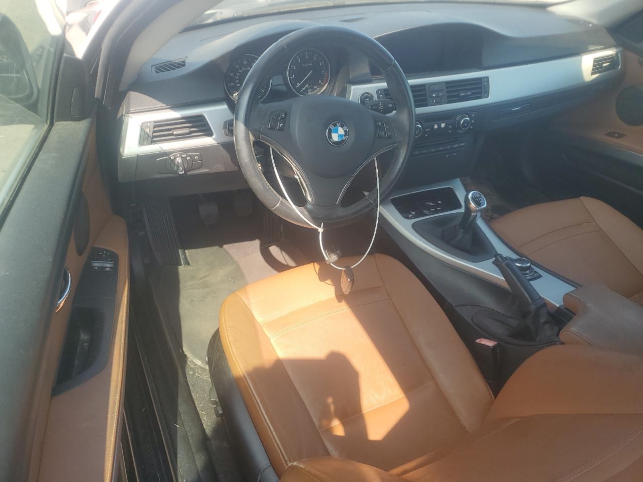 2011 BMW 328 I VIN: WBAKE3C58BE444586 Lot: 71832945