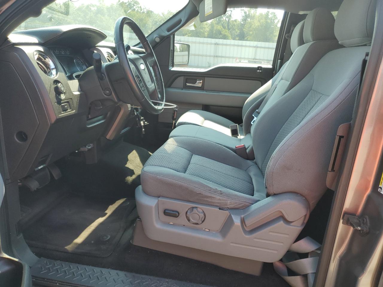 2012 Ford F150 Super Cab VIN: 1FTFX1EF8CFB81195 Lot: 81519795