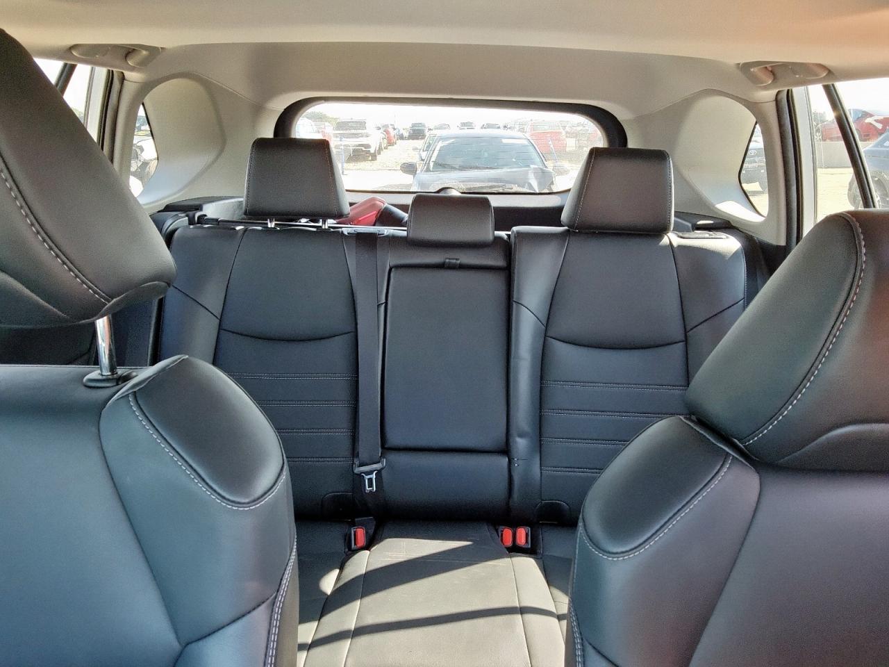 2022 Toyota Rav4 Xle Premium VIN: 2T3A1RFV3NW274806 Lot: 80762695