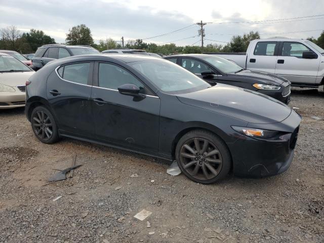  MAZDA 3 2021 Czarny