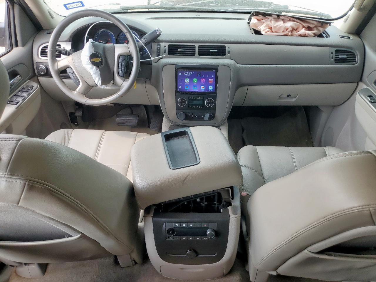 2011 Chevrolet Tahoe C1500 Lt VIN: 1GNSCBE08BR176692 Lot: 81324975