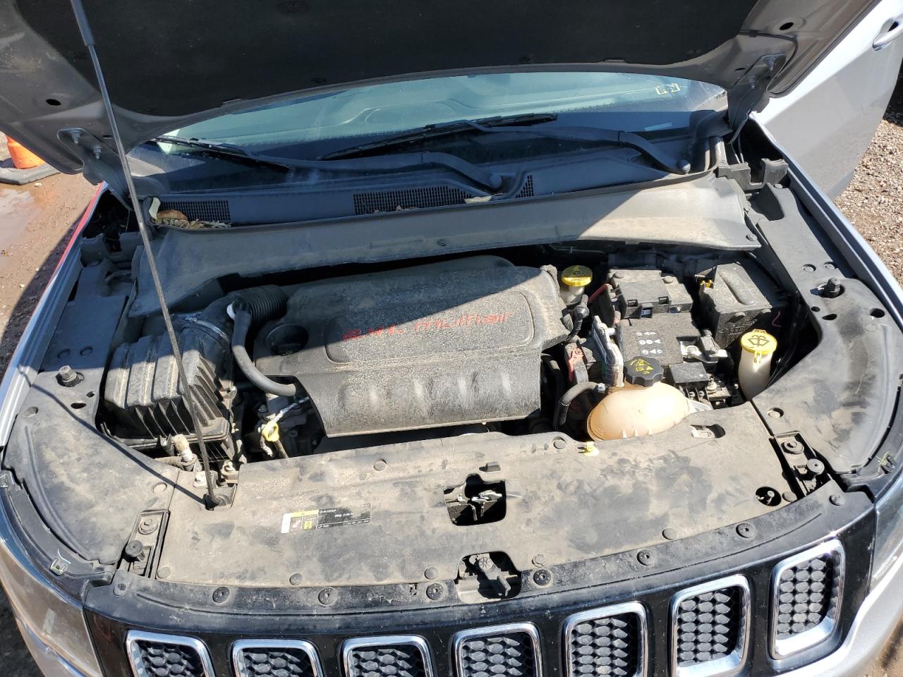 2017 Jeep Compass Latitude VIN: 3C4NJCBB1HT694151 Lot: 83947525